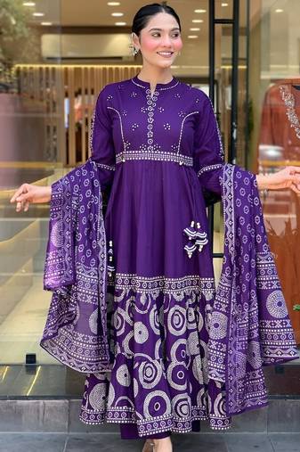 Purple color smart and festive readymade muslin cotton fabic kurta set