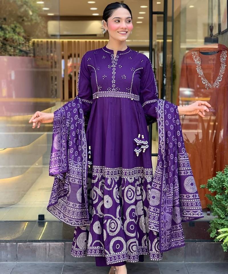 Purple color smart and festive readymade muslin cotton fabic kurta set