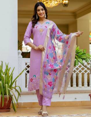 Lavender color ceremonial wear viscosee gadhwal readymade kurta set 1