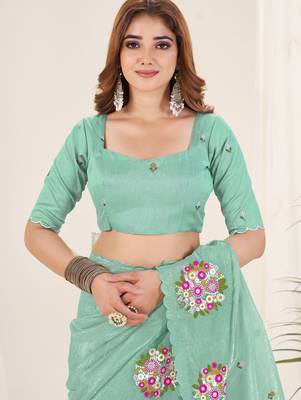 Green gold crush embroidered saree 5