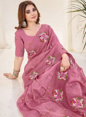 Pink gold crush embroidered saree 3