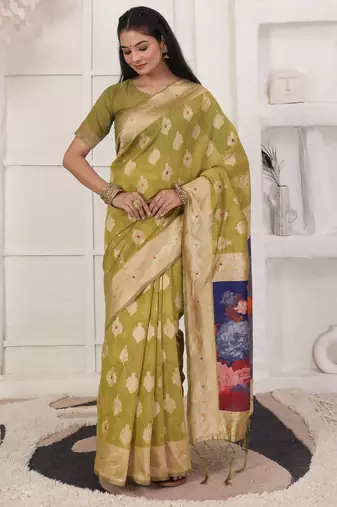 mahendi green color silk blend fabric ceremonial looks partywear saree