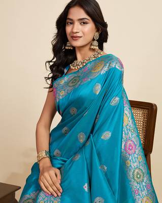 Firozi soft silk blend saree ethnic indian looks 3