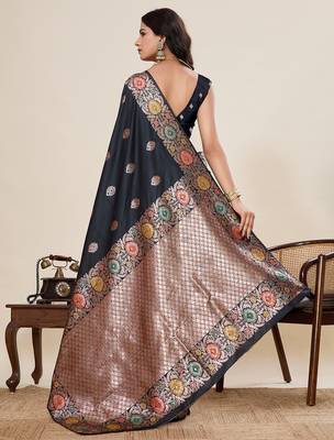 Black soft silk blend saree ethnic indian looks 2