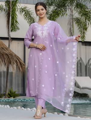 Women Beautiful Thread work Rayon with Straight Kurta Pant and Dupatta Set 1