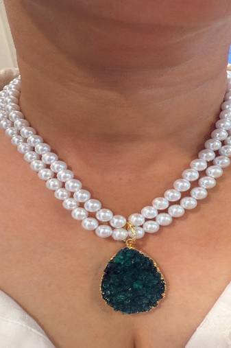 Gold plated green stone pearl necklace