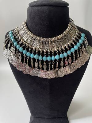 Silver plated blue stone necklace 3