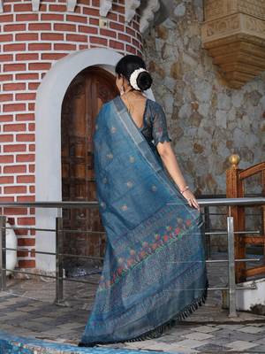 Blue cotton shimmer printed ethnic girlie saree 2