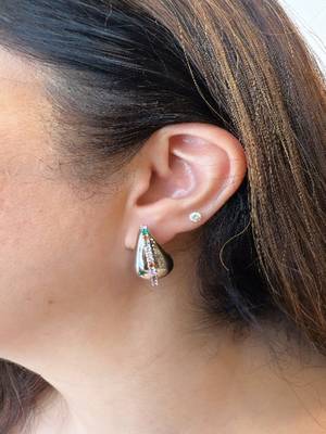 Silver plated stud earrings 1