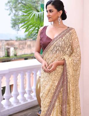 Beige color brasso fabric heavy ceremonial wear bollywood saree 3