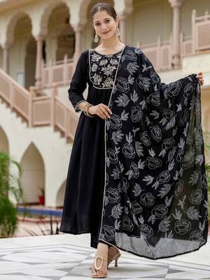 Women Beautiful Embroidery work Chinon with Flared Kurta Pant and Dupatta Set 1