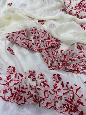 Embroidered space Silk blend Women's Saree With Blouse Set 2
