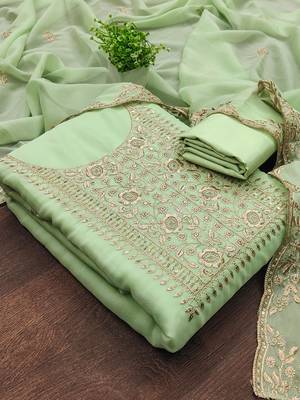 green embroidered suit     perfect for festive & wedding occasions 2