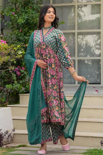 Moss green pure cotton sanganeri hand block kurta & palazzo set with sequin
work  comes with chiffon dupatta set of 3