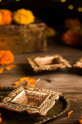 The handicraftian swastik diya set of 12