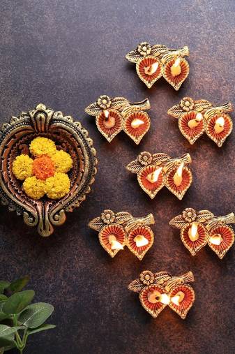 The handicraftian 2 leaf diya set of 12