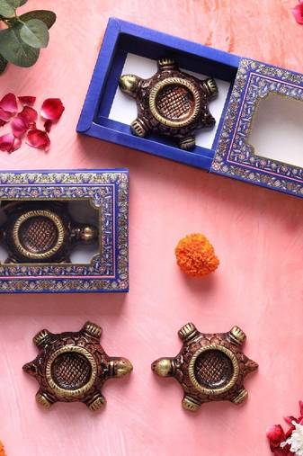 The handicraftian tortoise t light set of 4