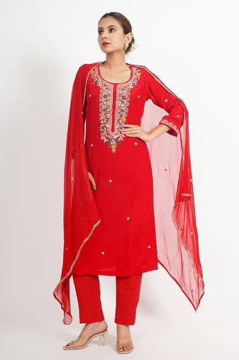 Red 'motimahal' hand embroidered silk crepe womens  suit- set of 3