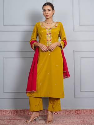 Mustard  yellow 'amber glow' hand embroidered silk crepe womens  suit- set of 3 2