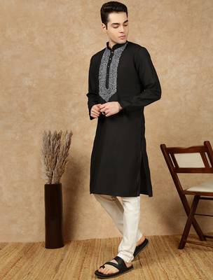 Black cotton embroidered kurta pajama for mens 2