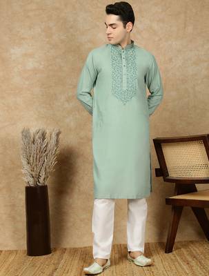 Green cotton embroidered kurta pajama for mens 3