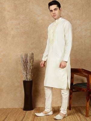 Off white cotton embroidered kurta pajama for mens 1