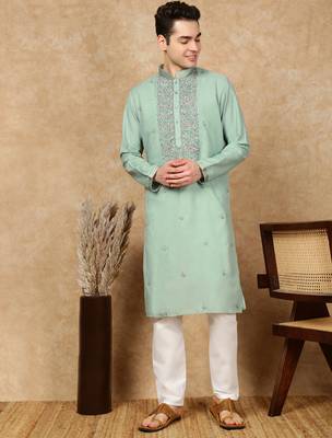 Green cotton embroidered kurta pajama for mens 2