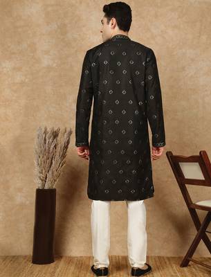 Black silk blend sequins kurta pajama for mens 4