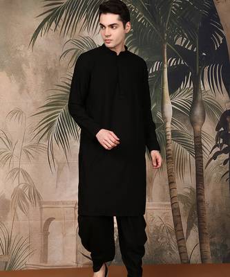 Black cotton chikankari kurta pajama for mens 1