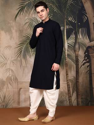 Deep blue cotton chikankari kurta pajama for mens 1