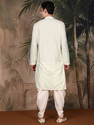 Off white cotton chikankari kurta pajama for mens 4