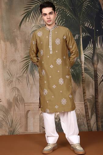Brown silk blend emblisment kurta pajama for mens