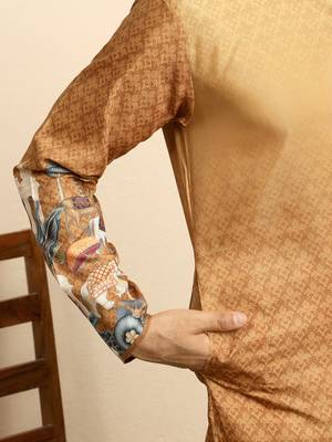 Self pattern royal motifs cotton blend beige kurta 4