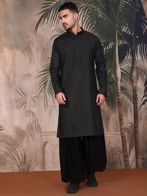 Black cotton textured kurta pajama for mens 5
