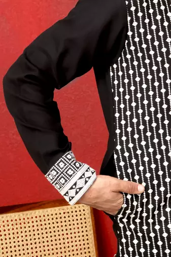 Georgette sequins & thread work embroidered black kurta