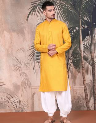 Yellow cotton textured kurta pajama for mens 5