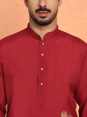 Red thread & zari embroidered georgette kurta 2