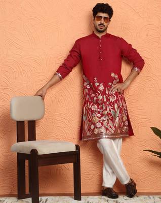 Red thread & zari embroidered georgette kurta 5
