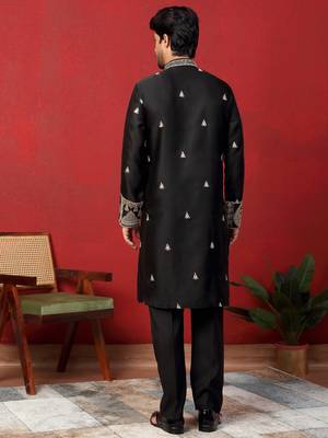 Thread & zari embroidered cotton silk black kurta 3