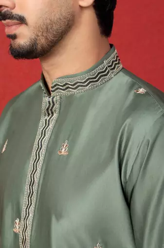 Thread & zari embroidered cotton silk green kurta