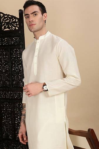 Off white cotton solid kurta pajama for mens