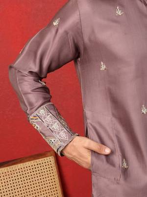 Thread & zari embroidered cotton silk mauve kurta 4
