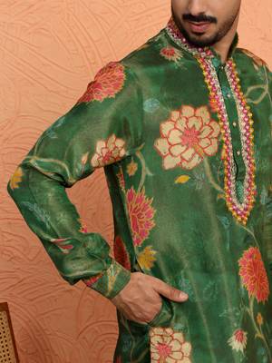 Silk yoke design floral mirror work green kurta 4