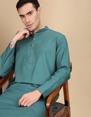Green cotton textured kurta pajama for mens 1