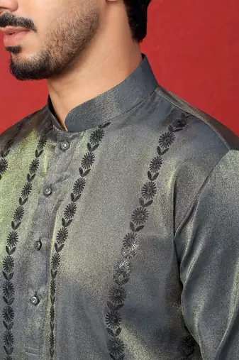 Embroidered and sequinced silk blue kurta