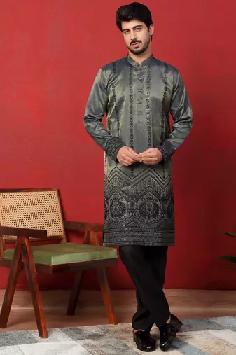 Embroidered and sequinced silk blue kurta