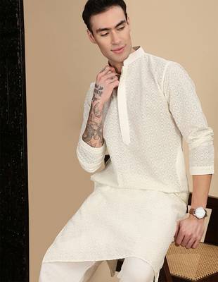 Off white cotton chikankari kurta pajama for mens 1