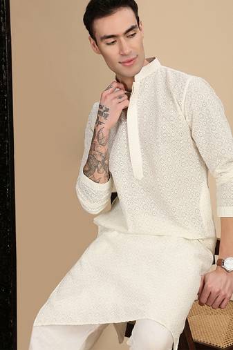 Off white cotton chikankari kurta pajama for mens