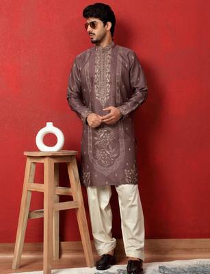 Cotton silk floral and zari embroidered mauve kurta 5