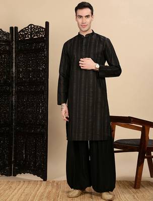 Black cotton textured kurta pajama for mens 5